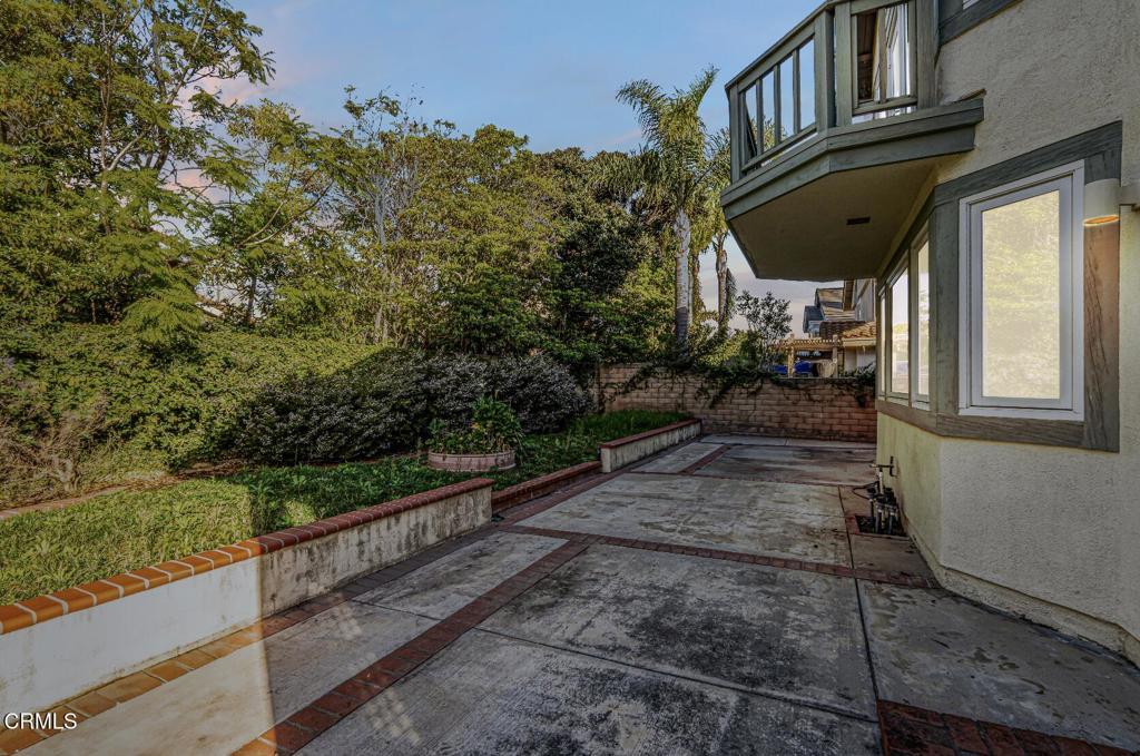 2211 Pebble Beach Trail Oxnard, CA 93036 - Photo 38 of 44