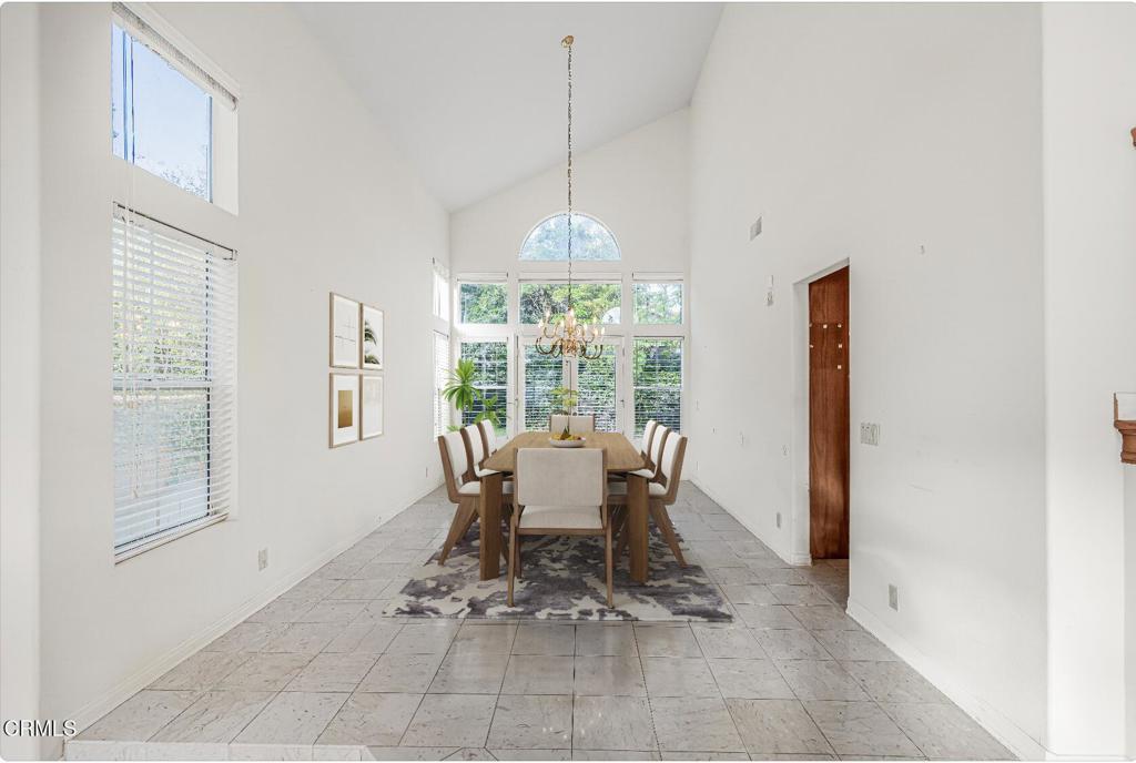 2211 Pebble Beach Trail Oxnard, CA 93036 - Photo 7 of 44