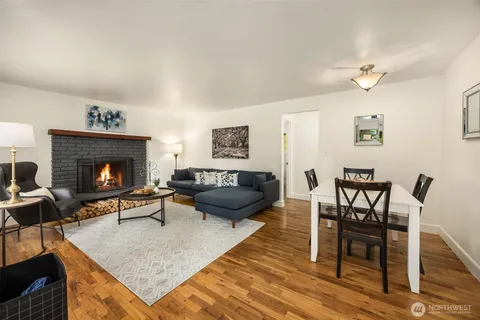 $500,000 | 4646 South 166th Street, SeaTac, WA 98188