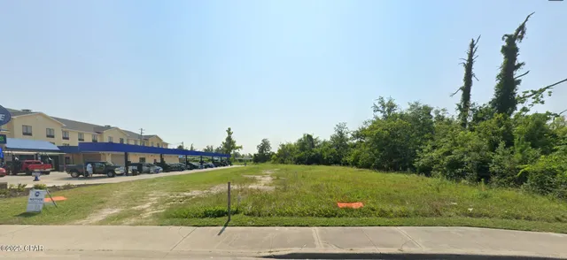 $369,999 | 250 North Tyndall Parkway, Panama City, FL 32404