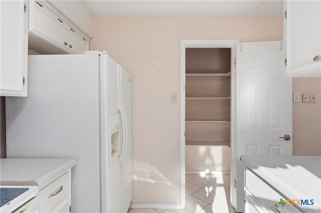 151 Hillside Street Seguin, TX 78155 - Photo 10 of 33 a bathroom with a shower and a sink