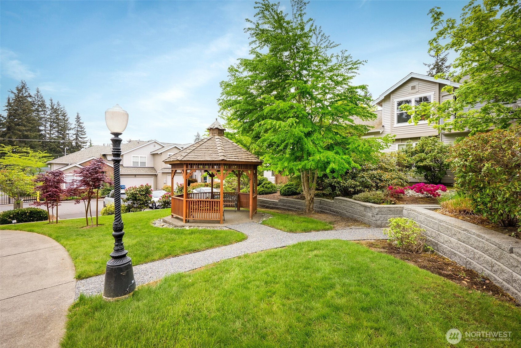 8500 Main Street, Unit F315 Edmonds, WA 98026 - Photo 15 of 20
