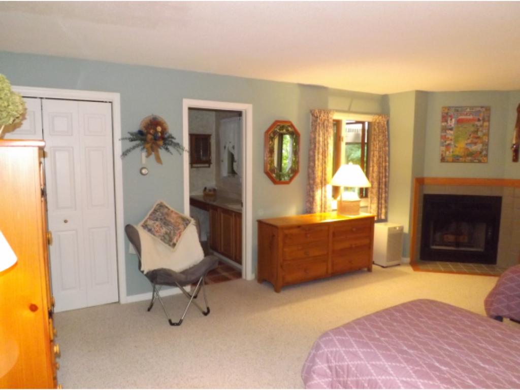 90 Kingfisher Road, Unit NV2B Quechee, VT 05059 - Photo 28 of 28 Gallery Image 28