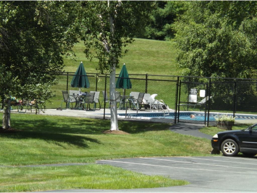 90 Kingfisher Road, Unit NV2B Quechee, VT 05059 - Photo 4 of 28 Gallery Image 4