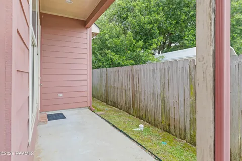$210,000 | 132 Laguna Lane, Lafayette, LA 70508