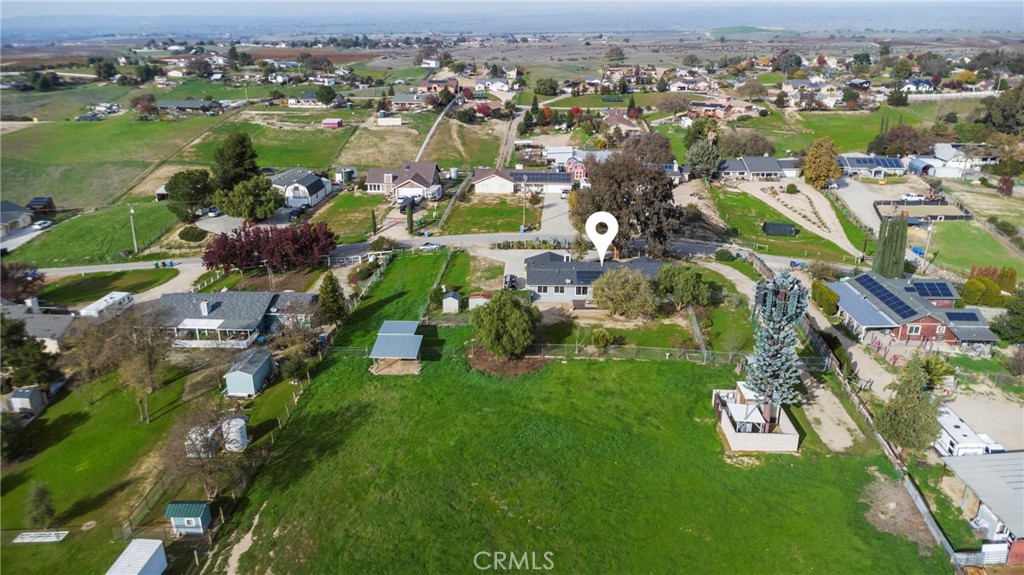 5658 Prancing Deer Road Paso Robles, CA 93446 - Photo 29 of 31 a view of lake view