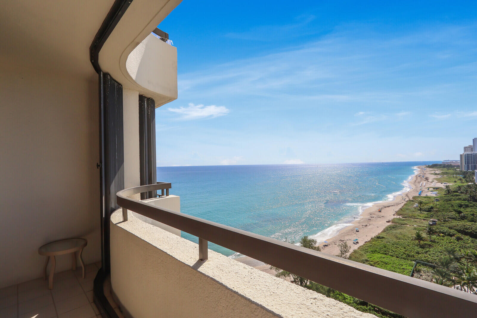 4000 North Ocean Drive, Unit 1702 Singer Island, FL 33404 - Photo 26 of 48 25_Image_25_mls