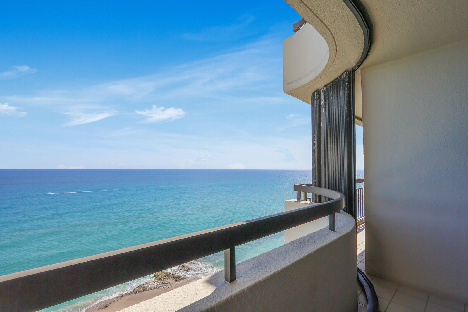 4000 North Ocean Drive, Unit 1702 Singer Island, FL 33404 - Photo 40 of 48 39_Image_39_mls