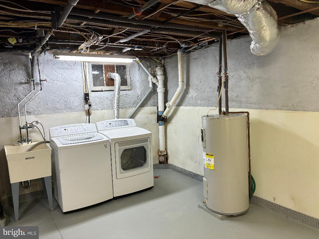 418 East Country Club Lane Wallingford, PA 19086 - Photo 45 of 59 Functional laundry space with utilities.