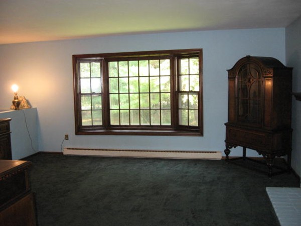 330 Nashua Road Billerica, MA 01821 - Photo 3 of 13 Gallery Image 3