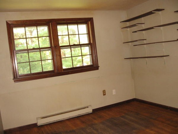 330 Nashua Road Billerica, MA 01821 - Photo 8 of 13 Gallery Image 8
