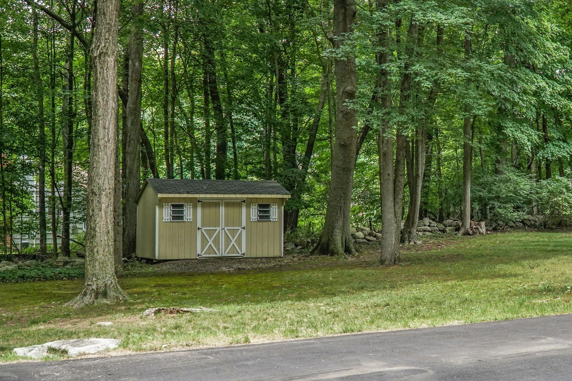 311 Briscoe Road New Canaan, CT 06840 - Photo 31 of 42 70