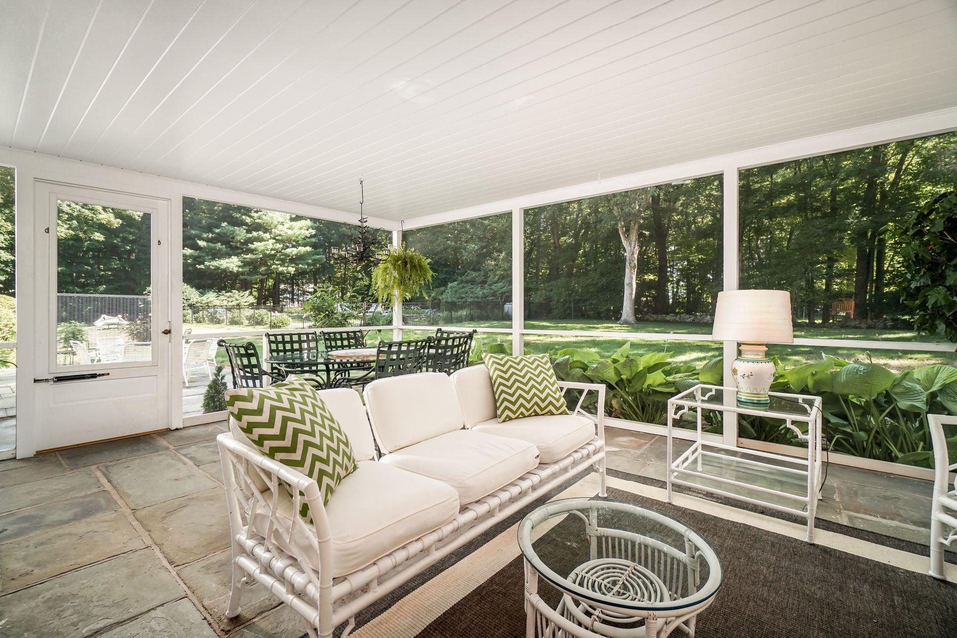 311 Briscoe Road New Canaan, CT 06840 - Photo 8 of 42 44