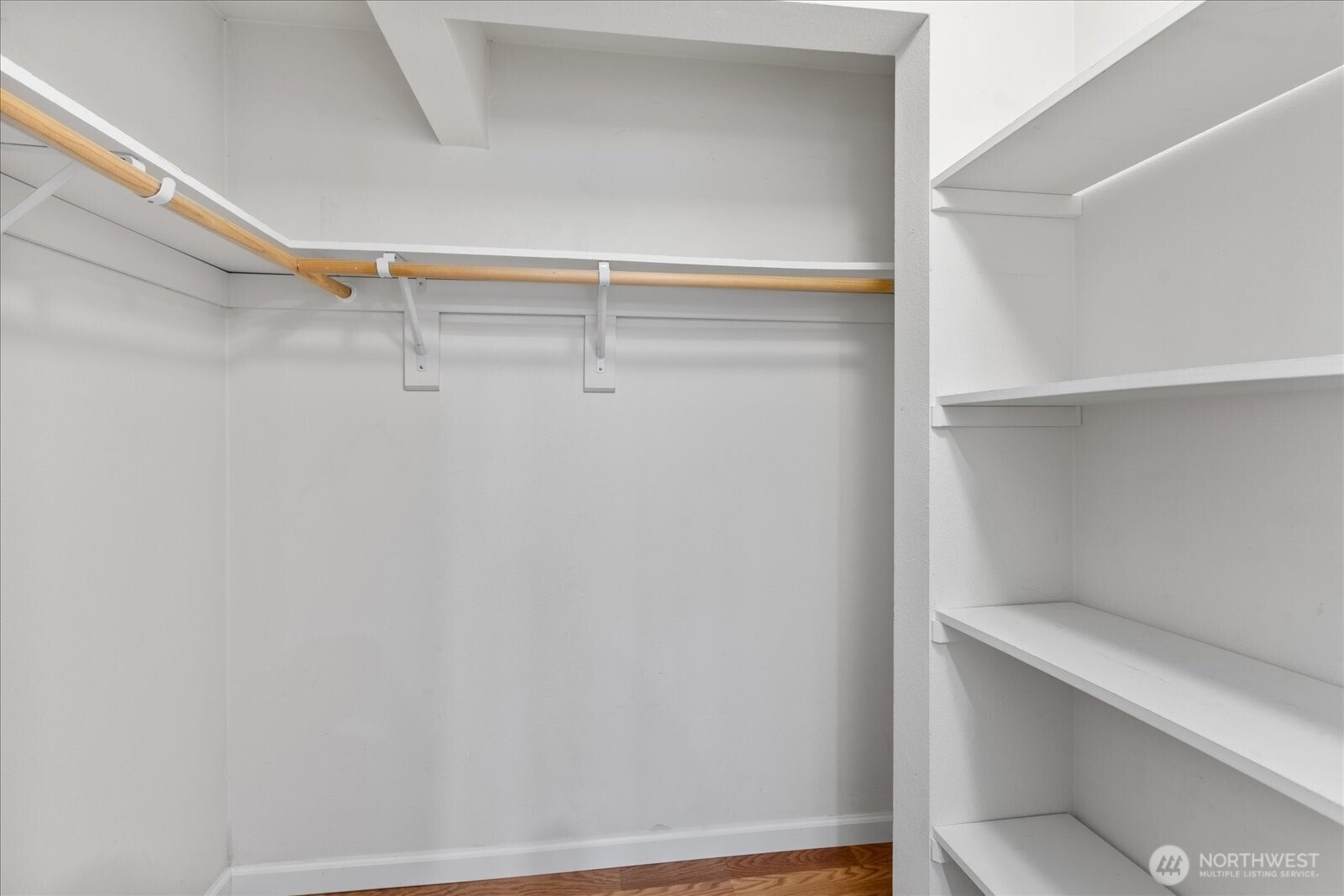 13009 East Gibson Road, Unit Q130 Everett, WA 98204 - Photo 12 of 26 Gallery Image 12