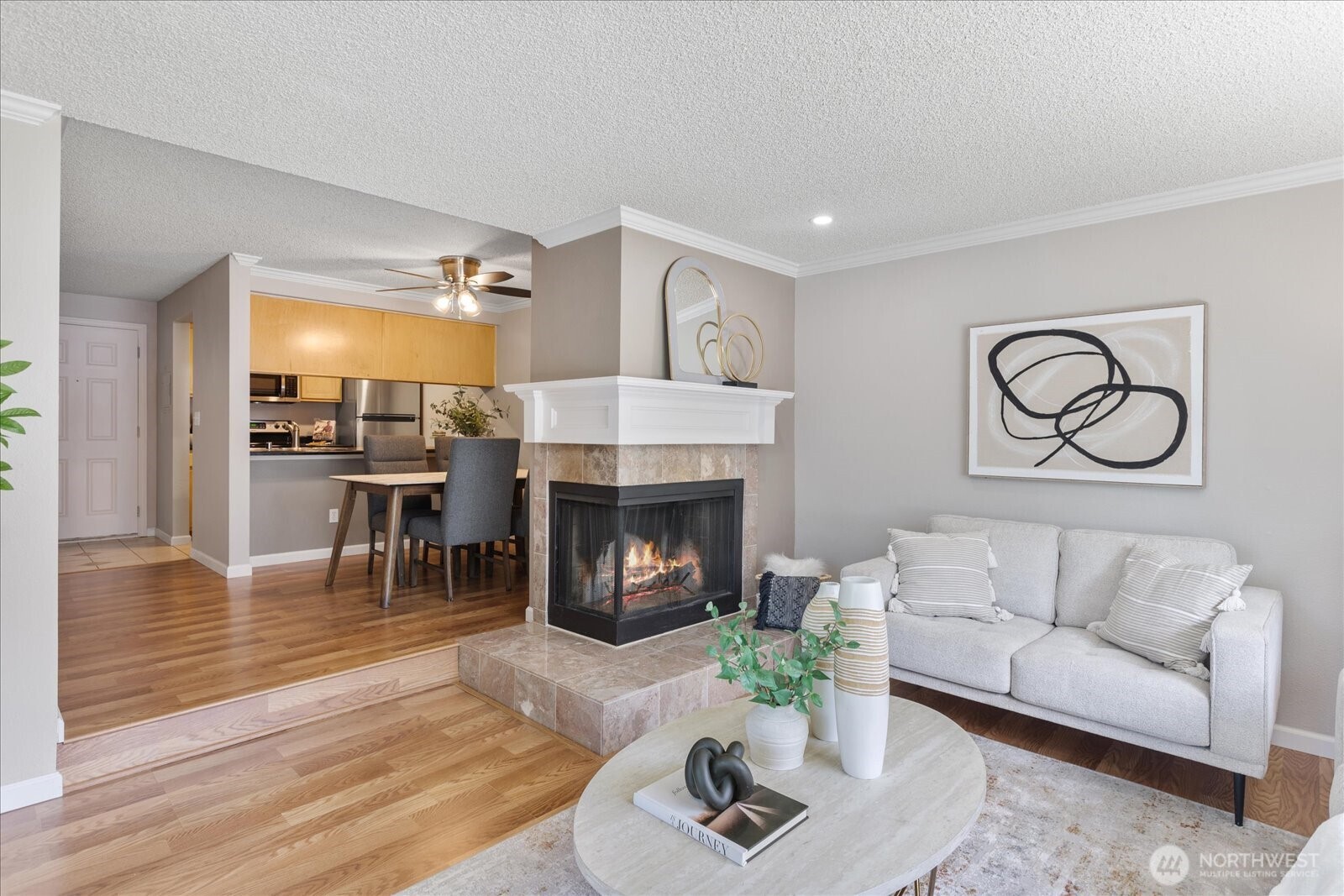 13009 East Gibson Road, Unit Q130 Everett, WA 98204 - Photo 5 of 26 Gallery Image 5