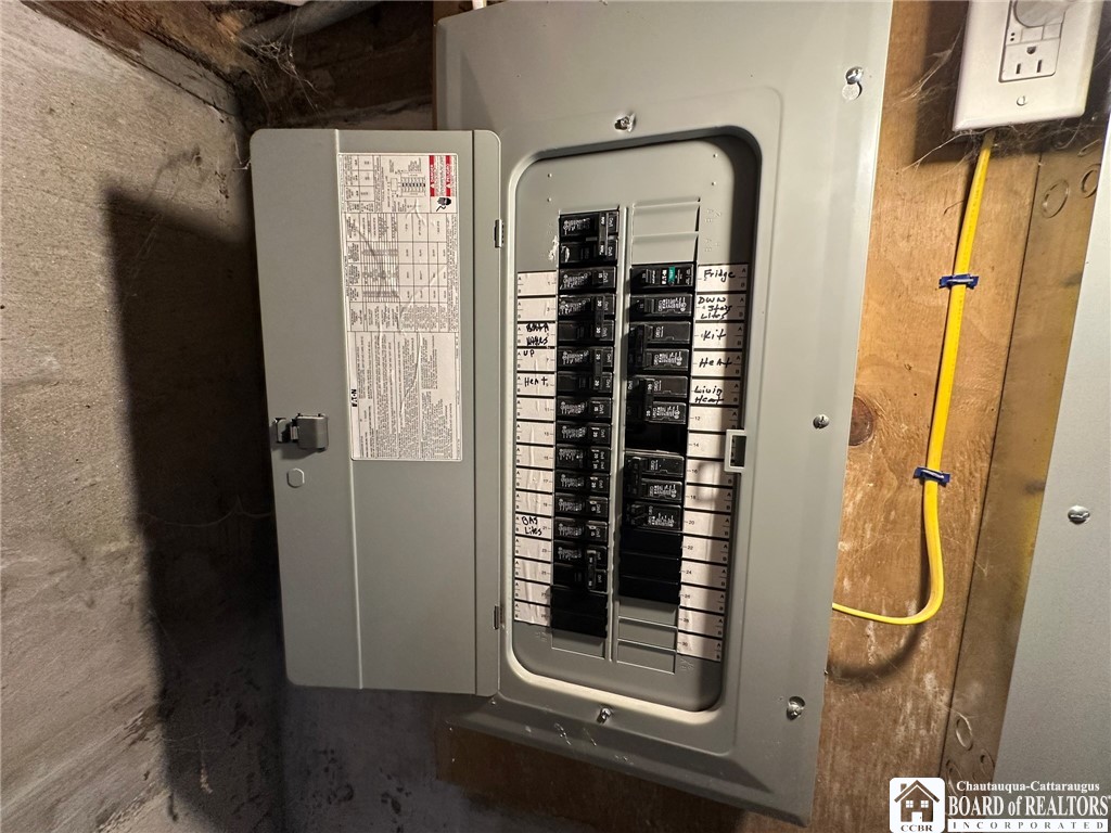 219 Temple Street Dunkirk, NY 14048 - Photo 28 of 30