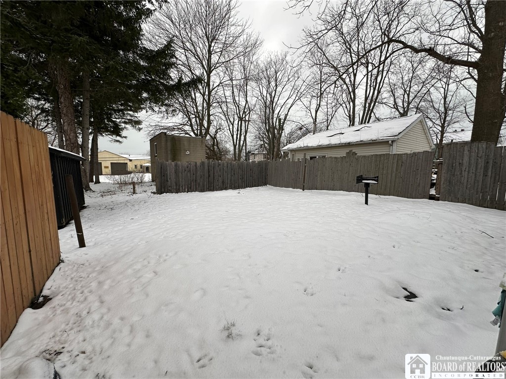 219 Temple Street Dunkirk, NY 14048 - Photo 7 of 30