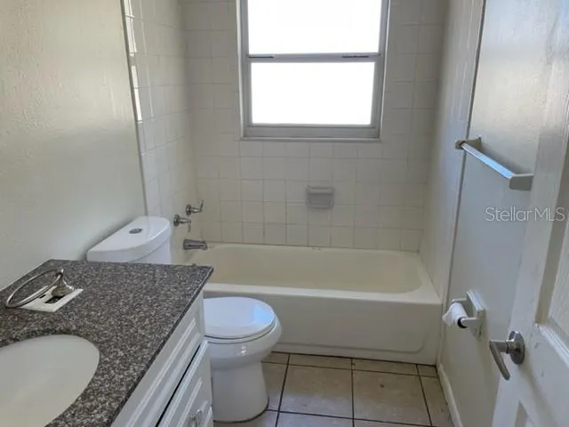 $1,925 | 2019 23rd Avenue West, Bradenton, FL 34205