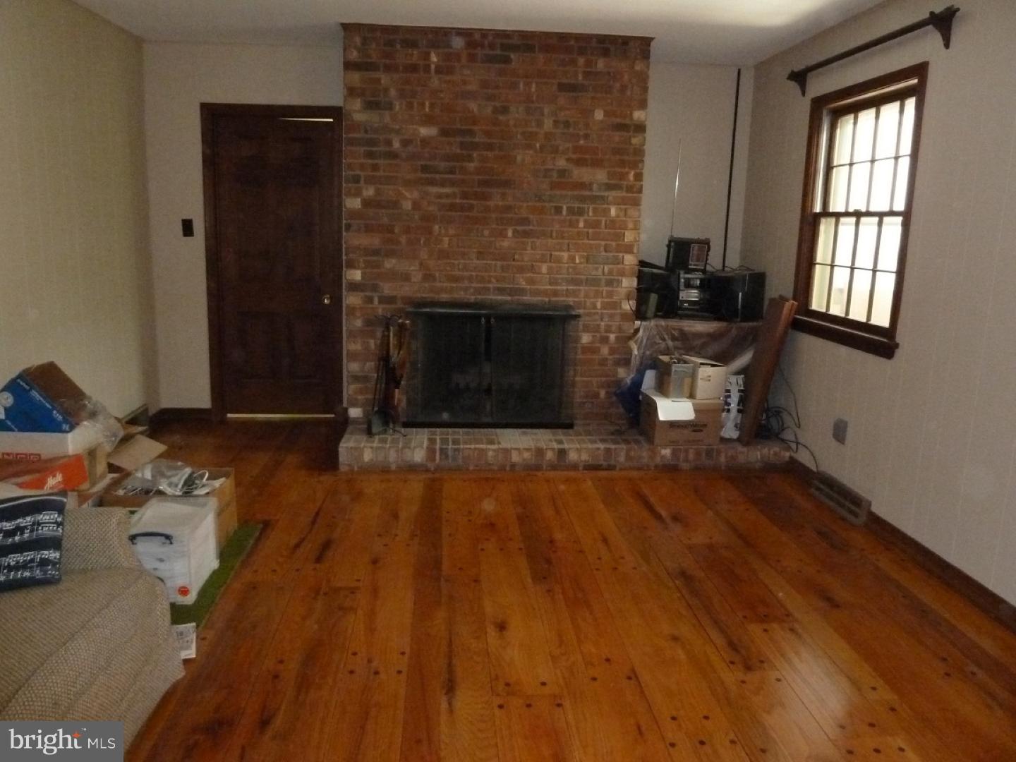880 Sensor Road Yardley, PA 19067 - Photo 3 of 14 Gallery Image 3