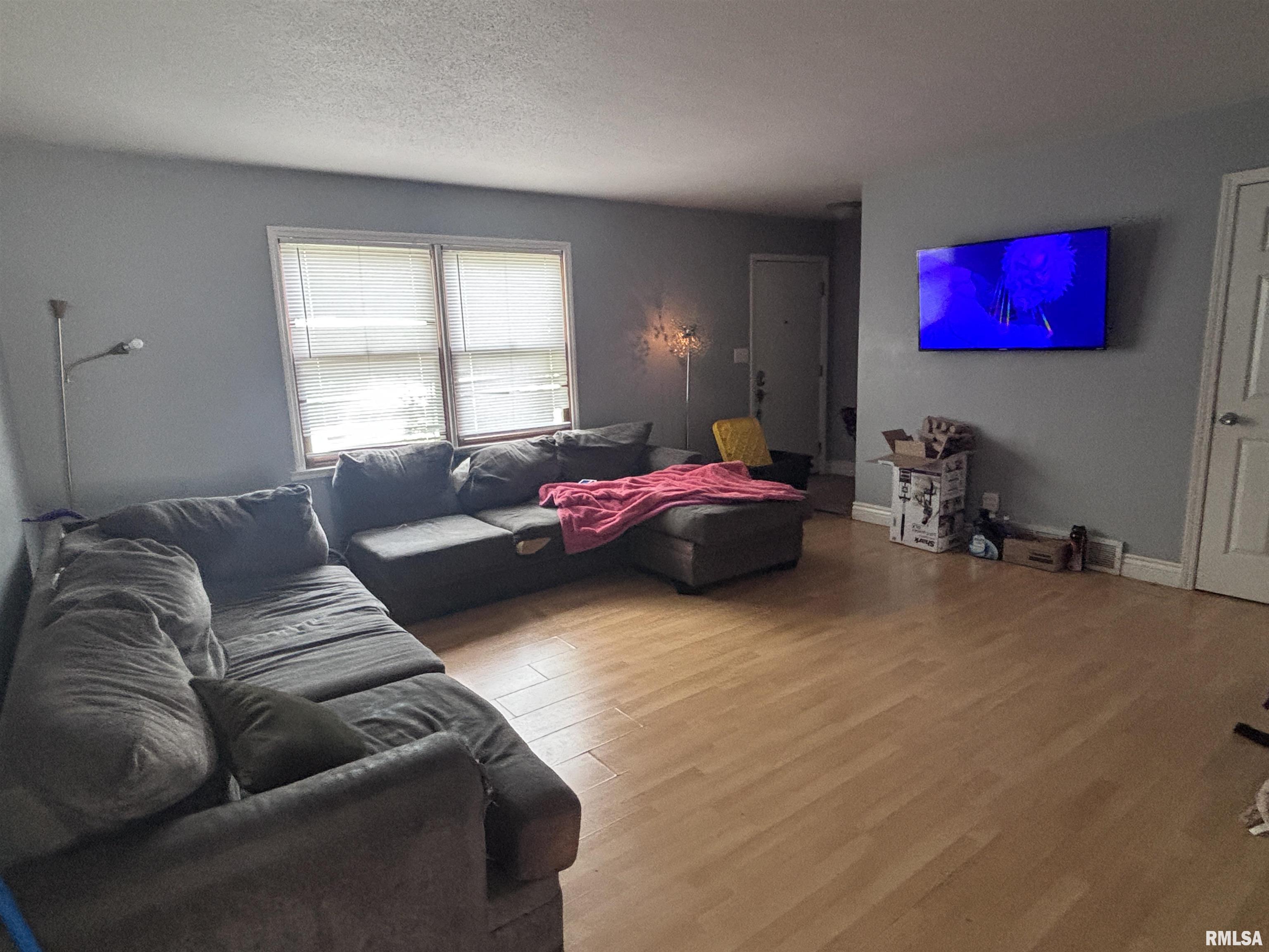 1050 West Fayette Avenue Springfield, IL 62704 - Photo 4 of 6