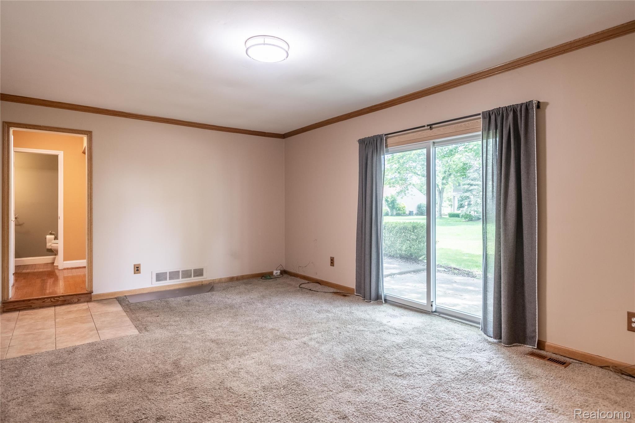 24475 Jamestowne Road Novi, MI 48375 - Photo 21 of 46 Jamestowne_24475-13.jpg