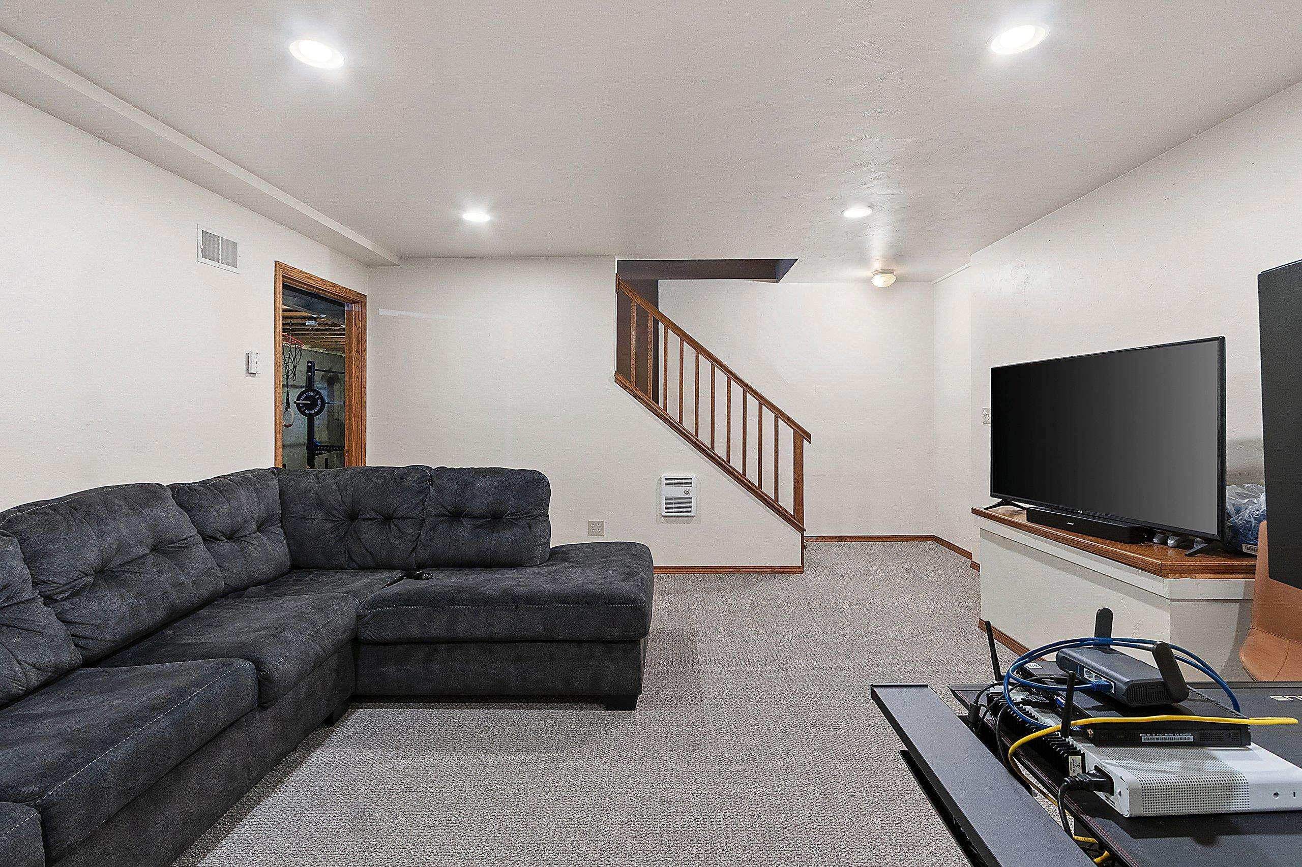 674 Swan Road De Pere, WI 54115 - Photo 33 of 51