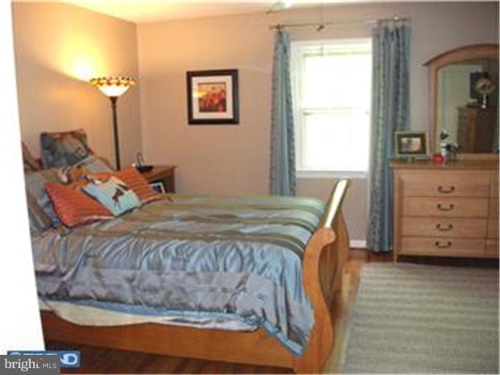5 Meadow Run Road Princeton Junction, NJ 08550 - Photo 16 of 25 Bedroom - Main