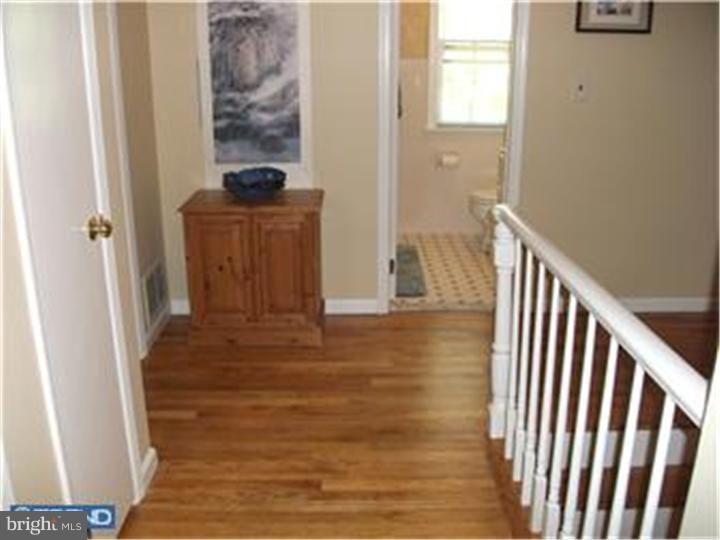 5 Meadow Run Road Princeton Junction, NJ 08550 - Photo 18 of 25 Hallway