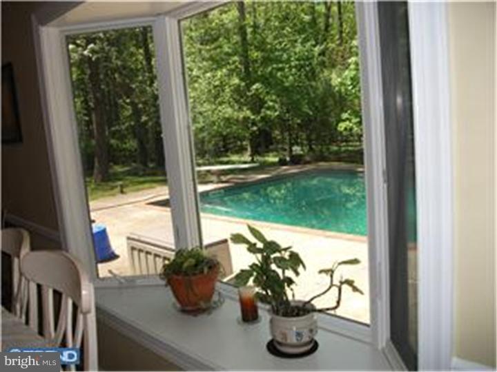 5 Meadow Run Road Princeton Junction, NJ 08550 - Photo 20 of 25 Exterior Back