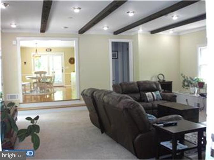 5 Meadow Run Road Princeton Junction, NJ 08550 - Photo 4 of 25 Family Room