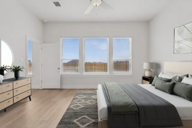 $377,850 | 272 Pine Bark Drive, Buda, TX 78610