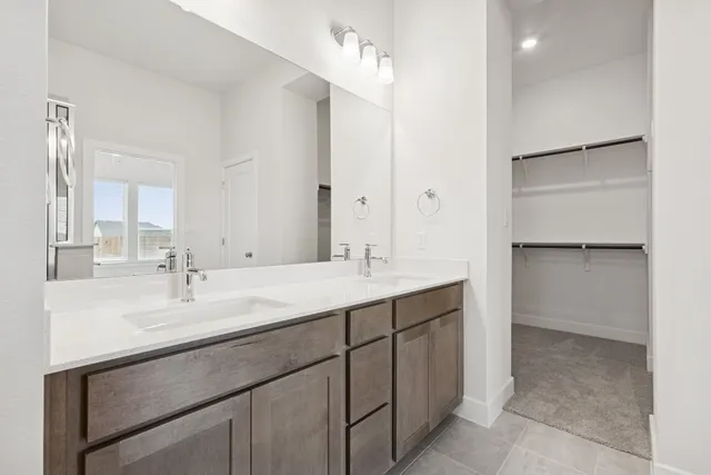 $377,850 | 272 Pine Bark Drive, Buda, TX 78610