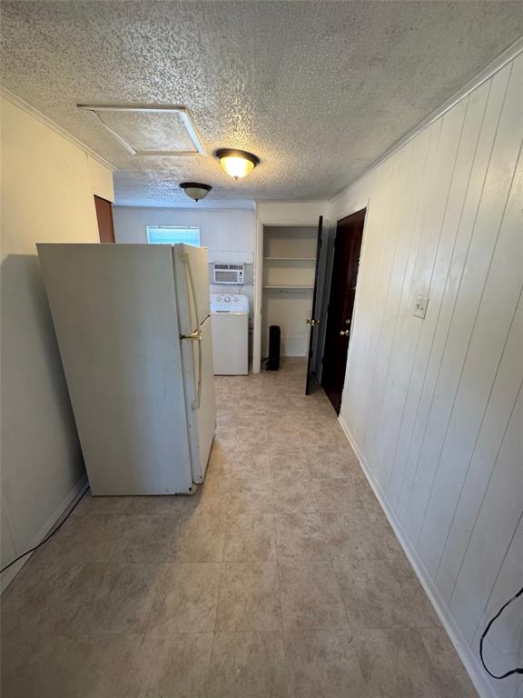 739 Iberis Road South, Unit 2 Abilene, TX 79606 - Photo 6 of 6 a view of a garage