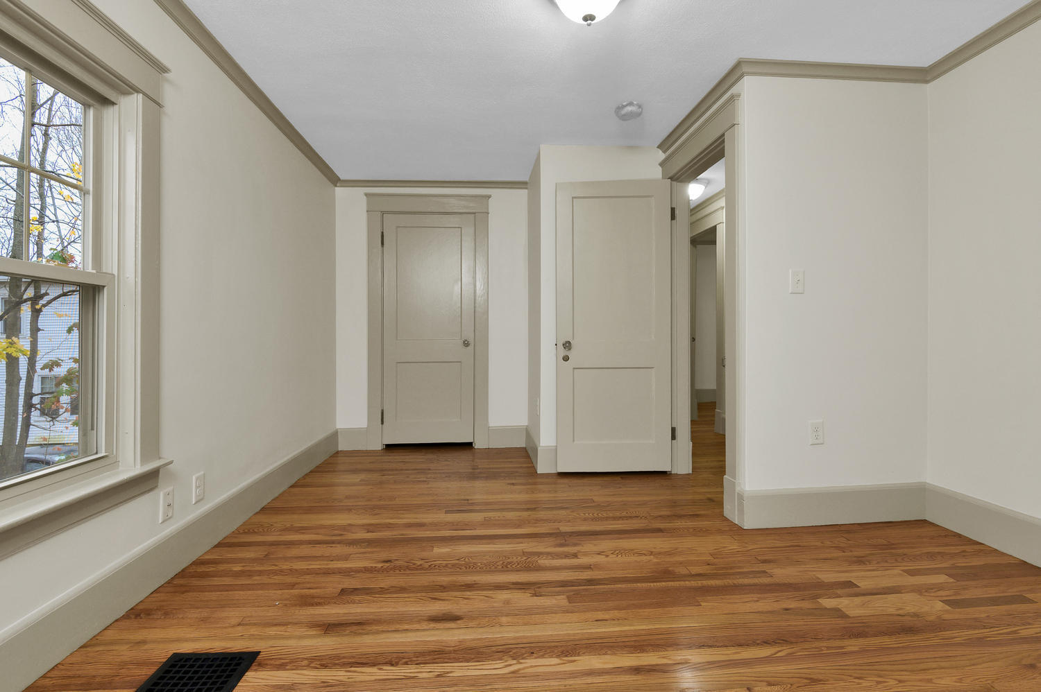 38 Beach Street Saco, ME 04072 - Photo 20 of 28 36