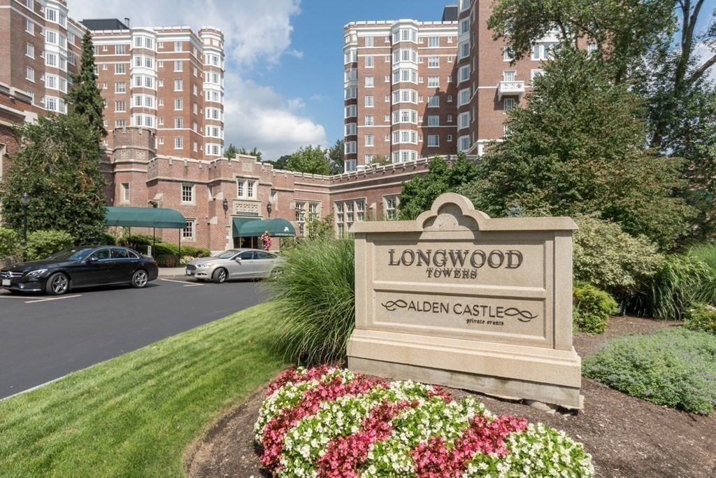 20 Chapel Street, Unit C901 Brookline, MA 02446 - Photo 34 of 40