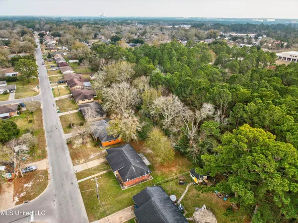 $1,550 | 307 Darby Street, Gulfport, MS 39503