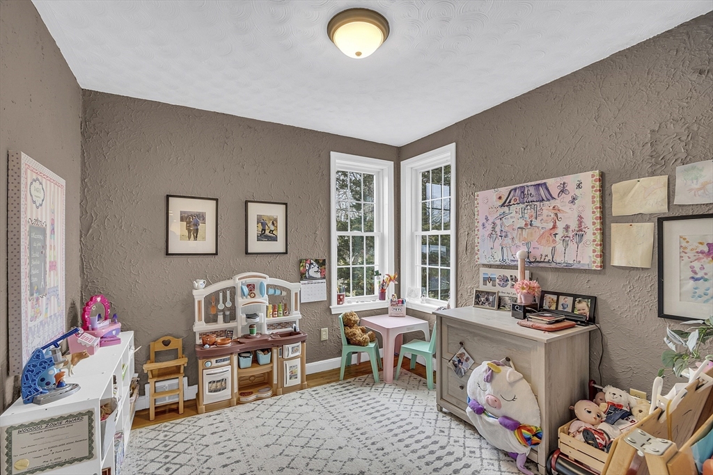 13 Longfellow Road Northborough, MA 01532 - Photo 25 of 40 Gallery Image 25