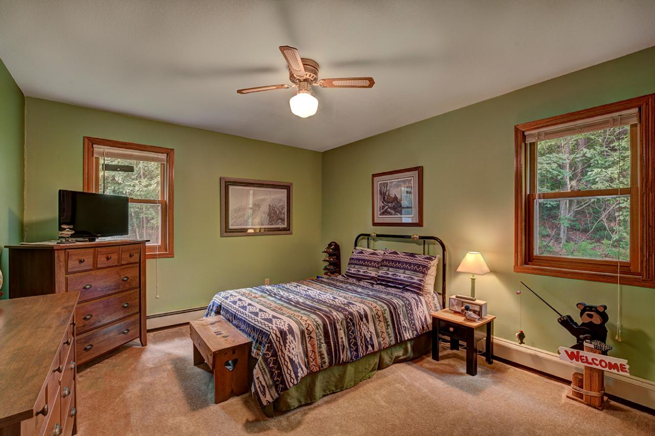2716 Apple Lane Rhinelander, WI 54501 - Photo 8 of 20 Gallery Image 8