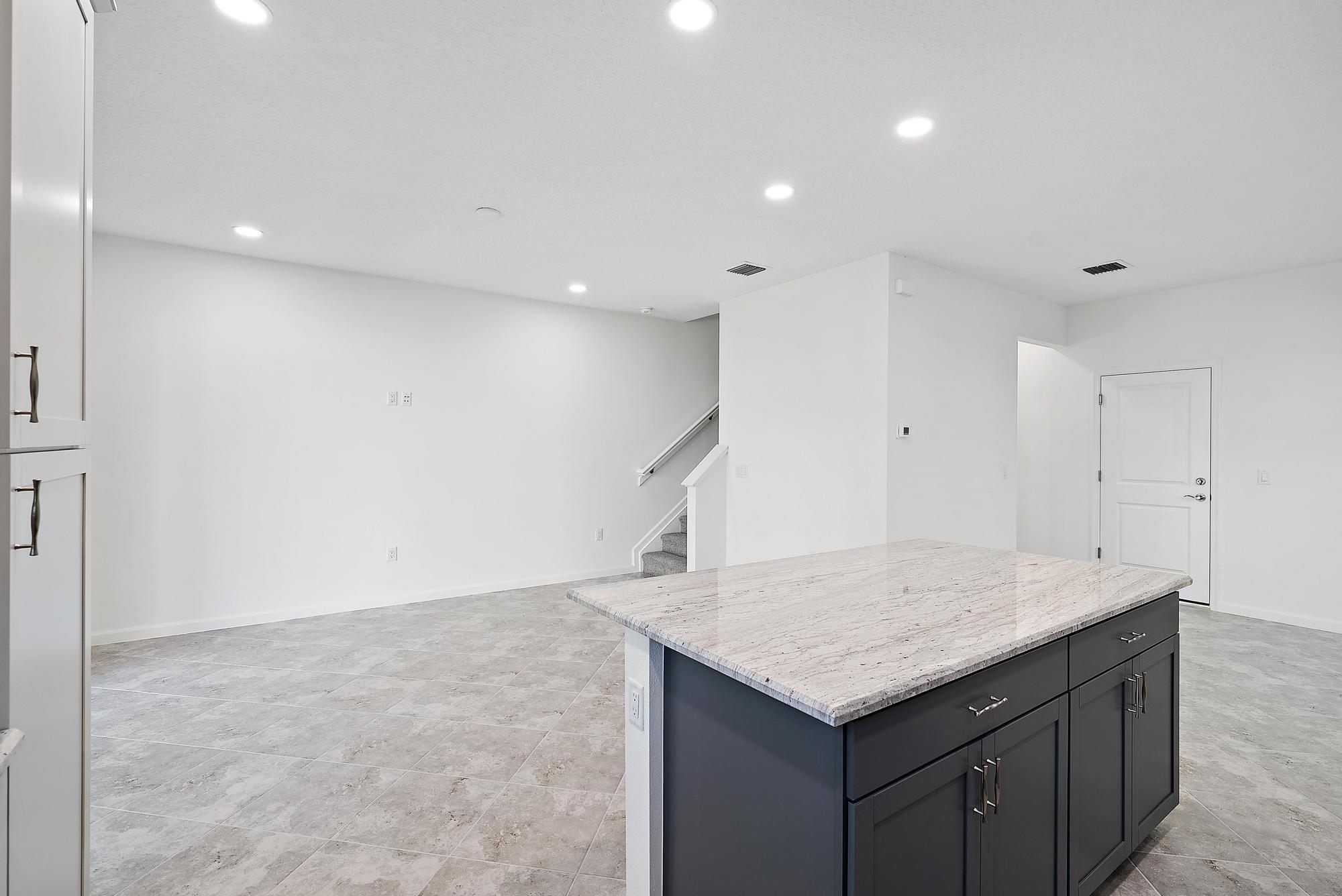 16377 Biltmore Landing Loxahatchee, FL 33470 - Photo 2 of 23