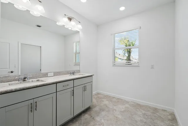 $3,500 | 16377 Biltmore Landing, Loxahatchee, FL 33470