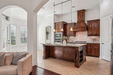$697,000 | 2626 Argyle Lane, Trophy Club, TX 76262