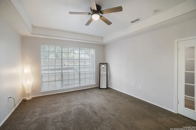 $2,000 | 14718 Hillside View, San Antonio, TX 78233