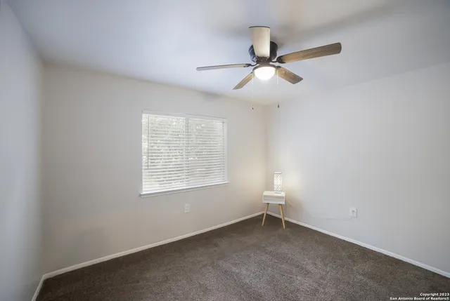 $2,000 | 14718 Hillside View, San Antonio, TX 78233