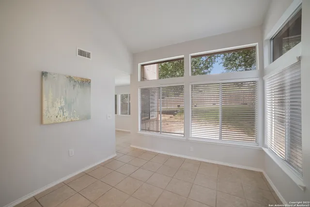 $2,000 | 14718 Hillside View, San Antonio, TX 78233