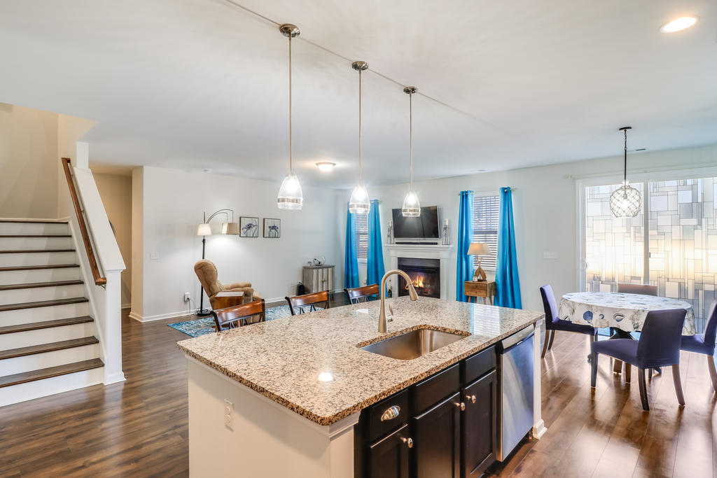 528 Kilarney Road Summerville, SC 29483 - Photo 12 of 35 IMG_4965