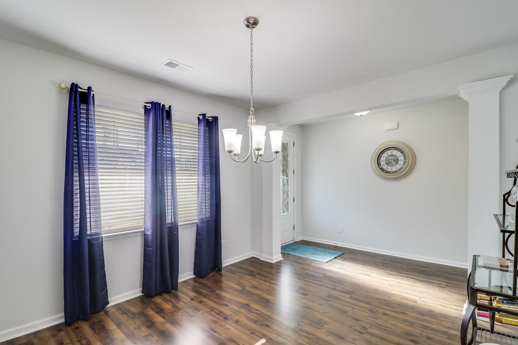 528 Kilarney Road Summerville, SC 29483 - Photo 6 of 35 IMG_4882