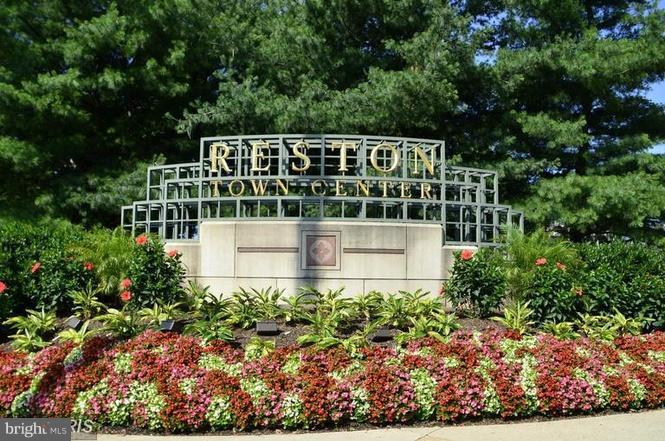 11990 Market Street, Unit 1913 Reston, VA 20190 - Photo 29 of 30 Reston Community