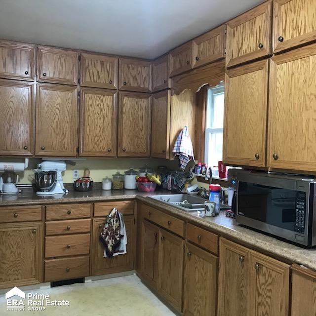 4561 North Seymour Road Flushing, MI 48433 - Photo 9 of 26 50026281-8.JPG