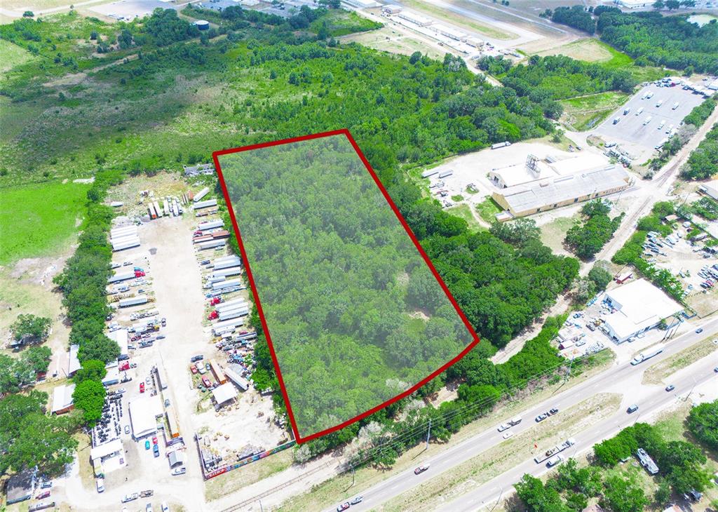 Sr-60 Lake Wales, FL 33859 - Photo 3 of 4 an aerial view of a residential houses