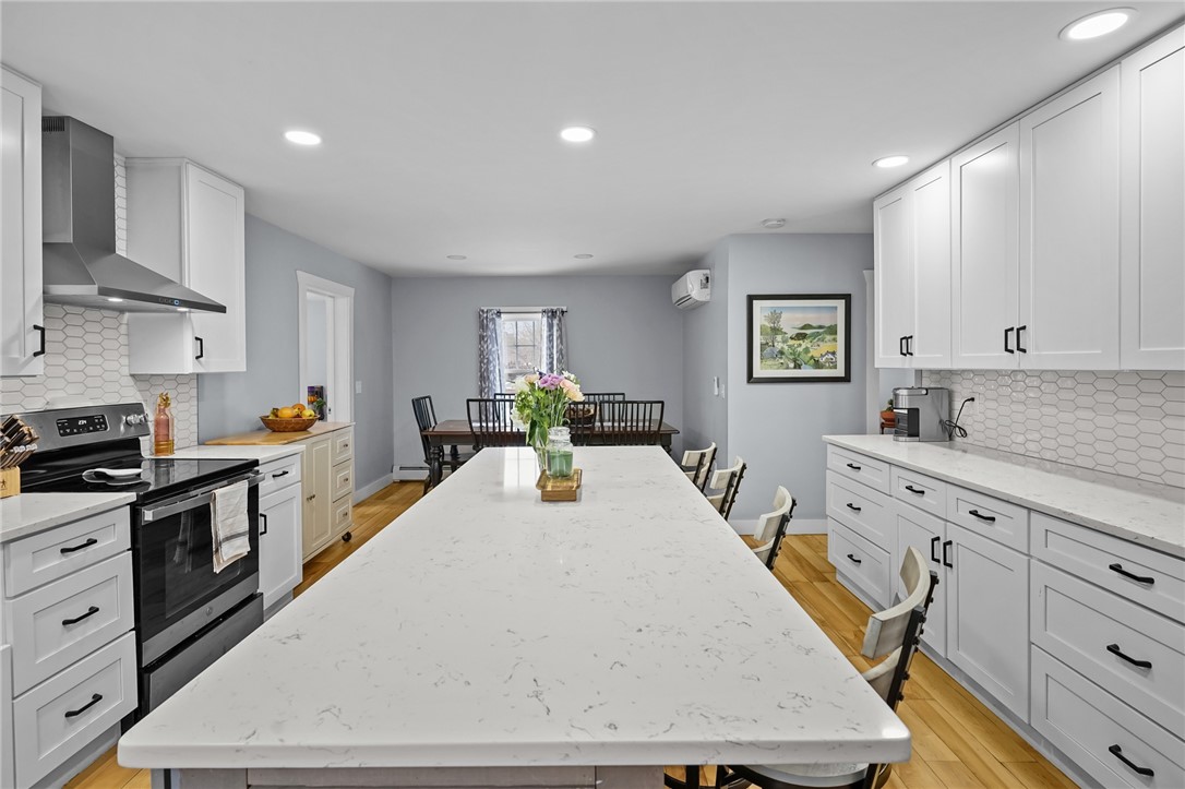 78 Gervais Street Coventry, RI 02816 - Photo 5 of 22